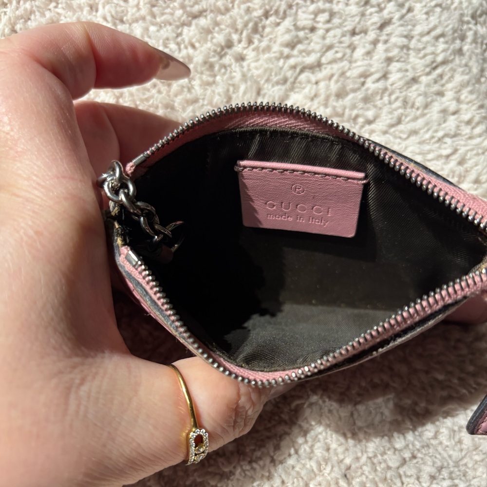 Gucci Guccisima Leather Key Holder Card/Coin Case
Pink Silver - Picture 11 of 16